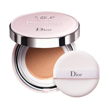 Hydratační make-up v houbičce SPF 50 Capture Dreamskin Moist & Perfect Cushion Foundation Dior / Odstín: 000 - 2 x 15 g