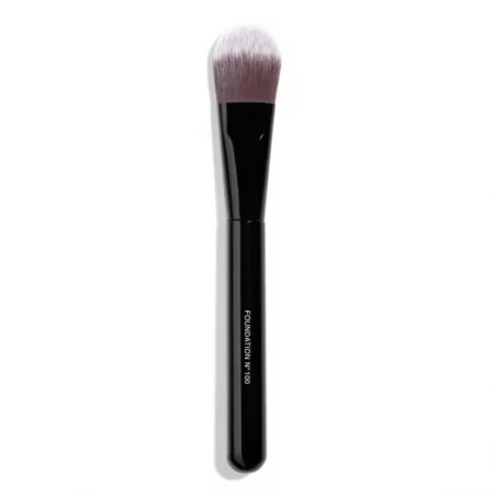 Kosmetický štětec na tekutý make-up Pinceau Fond De Teint N°100 Chanel