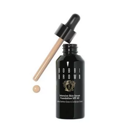 Intenzivní make-up a sérum SPF 40 (Intensive Skin Serum Foundation SPF 40) Bobbi Brown / Odstín: Sand - 30 ml