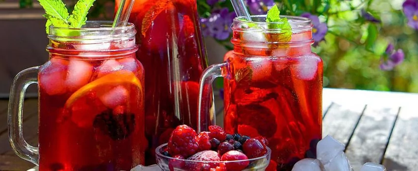 Domácí ovocná limonáda